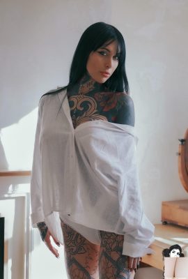 (Suicide Girls) 09 de junio de 2025 – Sprite – Sol blanqueado (60p)