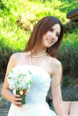 Fotos soñadoras y elegantes de la Emperatriz Otaku Lin Caiti (35p)