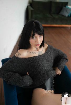 (Suicide Girls) 21 de junio de 2025 – Psylunar – La mejor vista de la casa (53p)