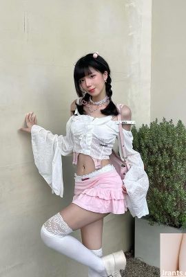 Sexy Beauty «Qian Bao» es tan asquerosa que está tan llena de sexo (12p)