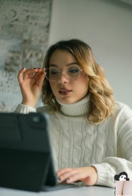 (Suicide Girls) 03 de julio de 2025 – Gaja – Día lluvioso (49p)