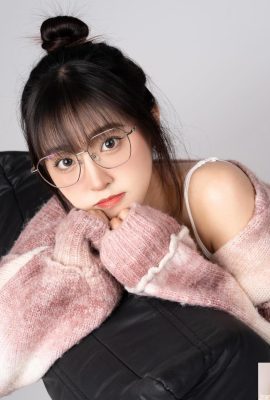 Sweet Girl «Dae C» de ojos grandes, la figura caliente es llamativa y encantadora (10p)