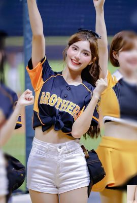 «Sasha» tiene un cuerpo de alta calidad con proporciones perfectas que no se pueden criticar (10P)