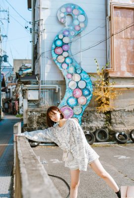 (けんけん) La linda chica Sakura tiene piel clara y curvas delgadas y es absolutamente deslumbrante (32P)