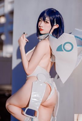 Nisa – Traje de batalla (18P)