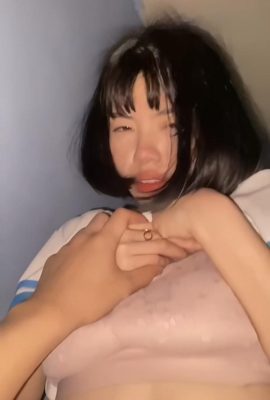 Mi novia fue traicionada por su novio y la penetraron por detrás para que le viera el ojete claramente (10P)