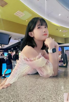 El «Egg Roll» es tan exquisito y hermoso que seducirá a la gente. Todo el cuerpo es tan perfecto (10P)