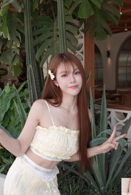 Las curvas perfectas de «Dolly» se muestran con elegancia (10P)