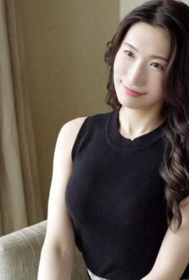 Maika Kotani: Girando pétalos de una mujer casada Maika Kotani (21P)