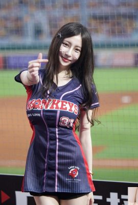 «Sandy» tiene pechos sexys y una sonrisa súper dulce (10P)