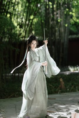 Hermana mayor de Qing Leng, Yizhi Mu Yaoyao (20P)