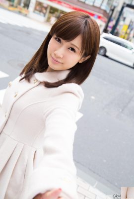 (Kojima Mina) Dulce pero sexy, muestra su cuerpo caliente sin dudarlo (35P)