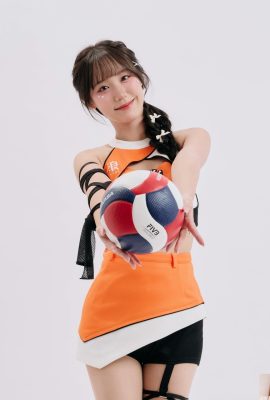 ¡Atrapado salvajemente! Wu Xiaoyun apareció en la cancha, luciendo delgado y lindo, animando a los transeúntes y provocando disturbios (11P)